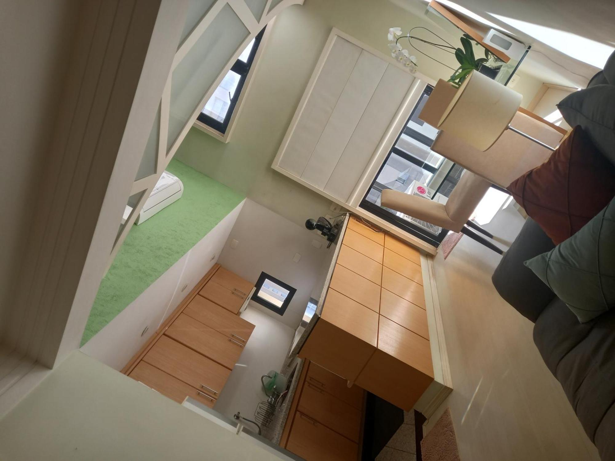 Apartamento Duplex Place Vendome! Moema, 58m2, Amplo, Conforto, Luxo! Servicos, Estacionamento, Internet, Metro! São Paulo