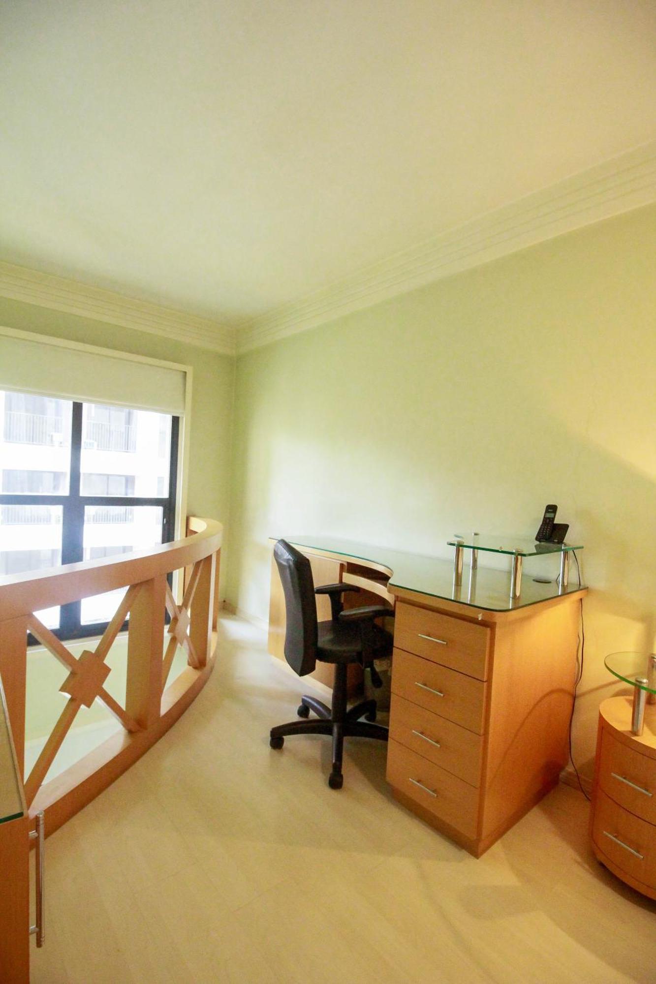 Duplex Place Vendome! Moema, 58m2, Amplo, Conforto, Luxo! Servicos, Estacionamento, Internet, Metro! Apartamento